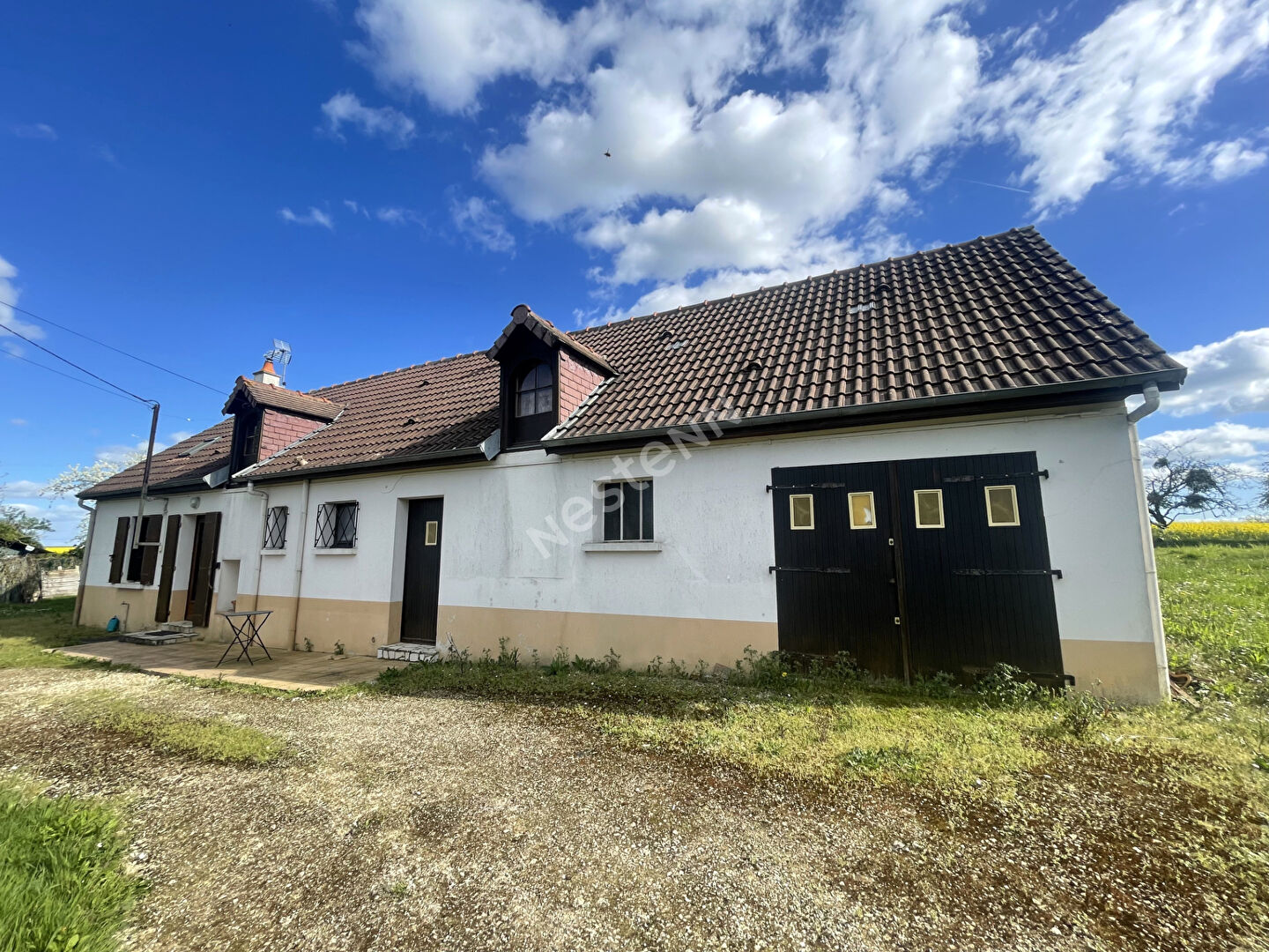 LONGERE, 3 CHAMBRES, ENVIRONNEMENT CALME, PROCHE VALENCAY, À VICQ SUR NAHON (INDRE 36)