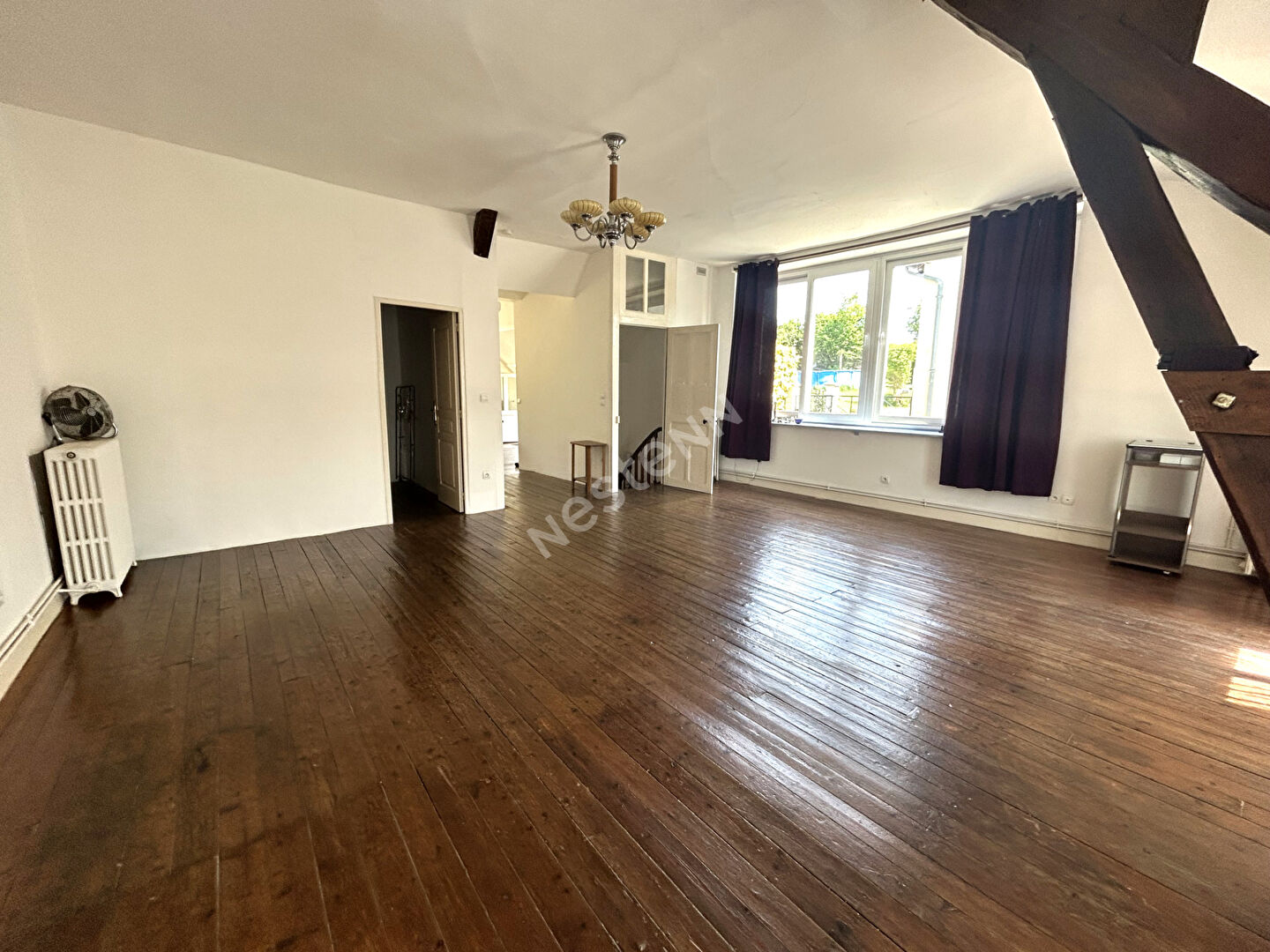 Photo ENSEMBLE IMMOBILIER DE DEUX MAISONS POUR UN SURFACE TOTALE DE 300M² EN PLEIN COEUR DE POULAINES (INDRE 36) image 3/6