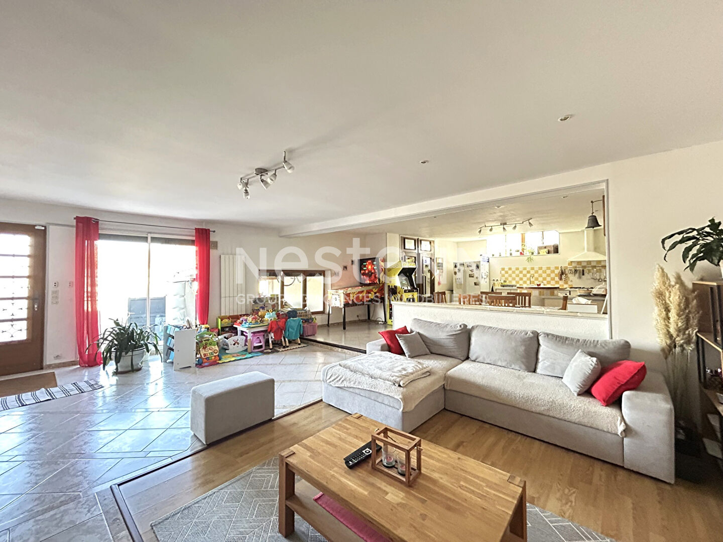 Photo MAISON DE VILLE 3 CHAMBRES SANS TRAVAUX À PRÉVOIR DANS CHABRIS (INDRE 36) image 1/6