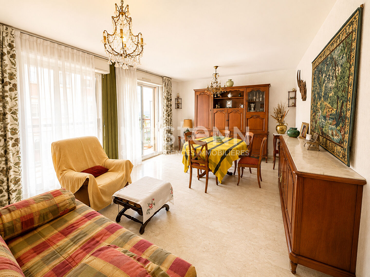 Appartement 3 pièces possibilité de 4 pièces à vendre à Nice Riquier - Emplacement d'exception