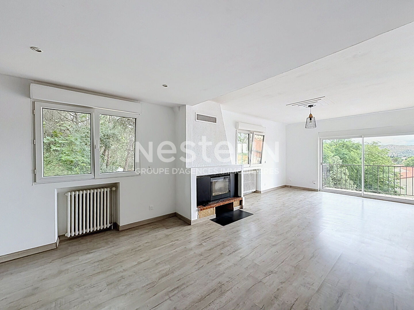 A VENDRE - BOULETERNÈRE - APPARTEMENT - GARAGE - BALCON