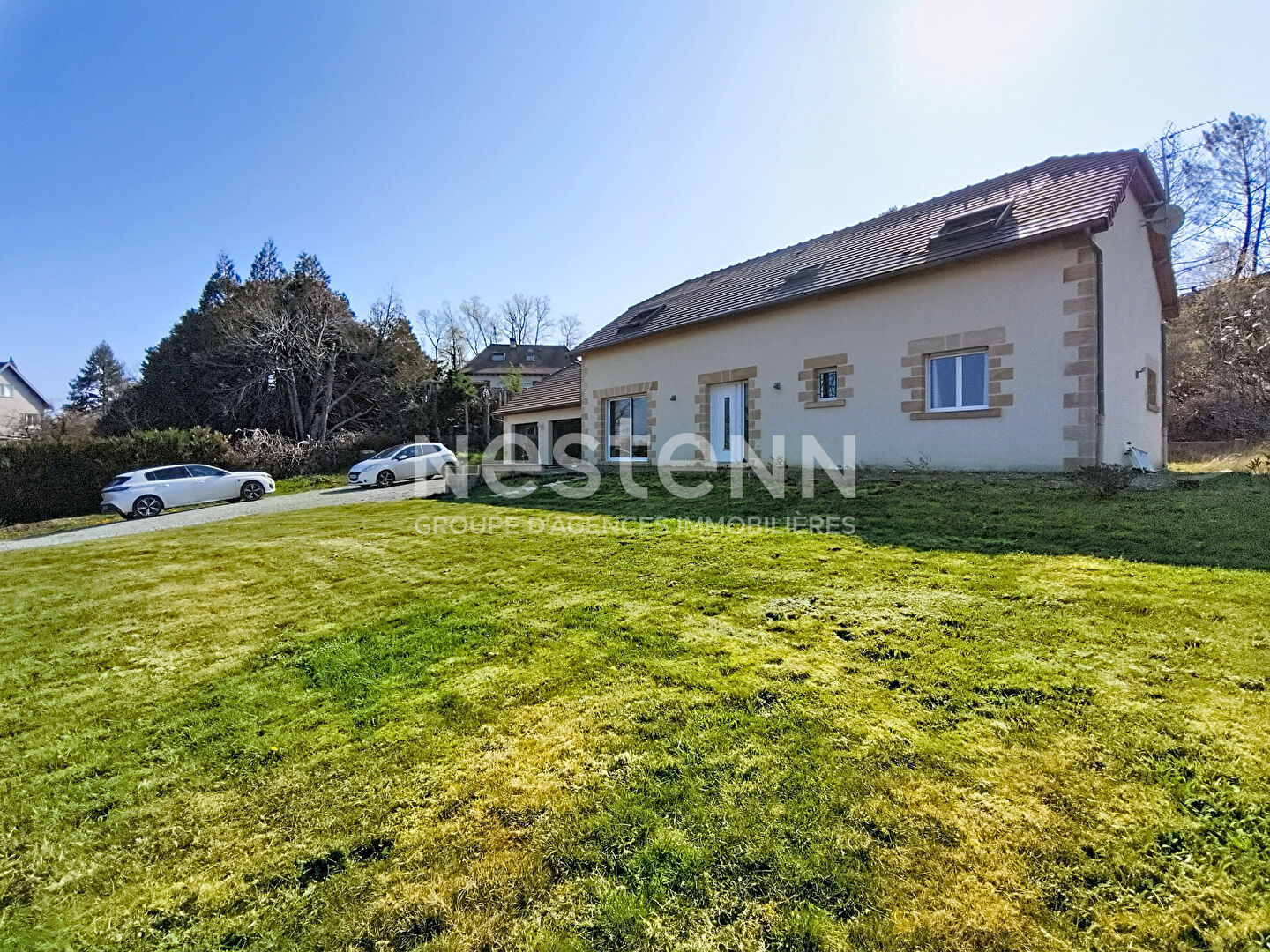 Maison familiale à vendre Cosnac : 5 chambres avec vue dégagée, terrain 2 500 m² et performance énergétique B ? Cosnac