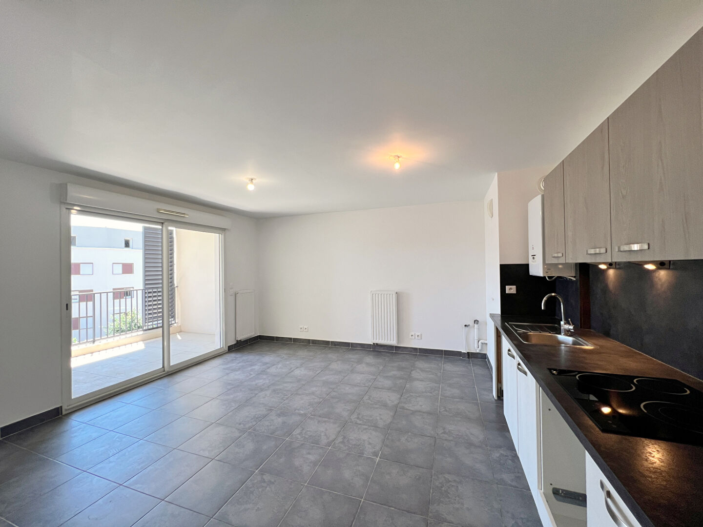 Agence immobilière de 
 NESTENN HYERES - NESTENN HYERES 
