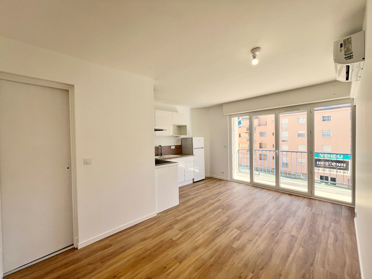 Agence immobilière de 
 NESTENN HYERES - NESTENN HYERES 
