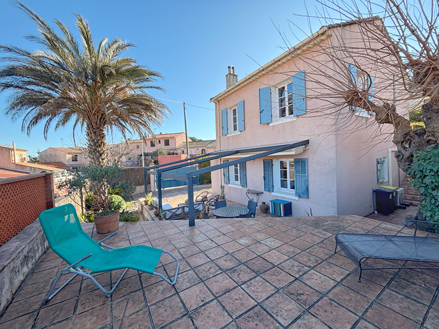 Agence immobilière de 
 NESTENN HYERES - NESTENN HYERES 
