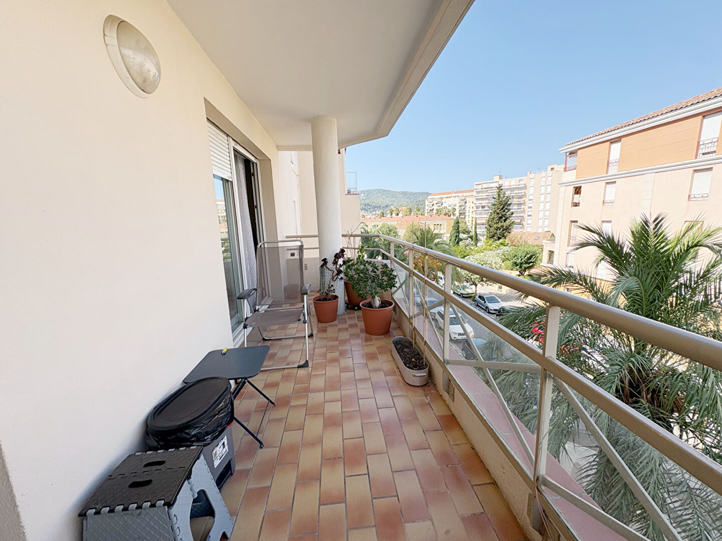 Agence immobilière de 
 NESTENN HYERES - NESTENN HYERES 
