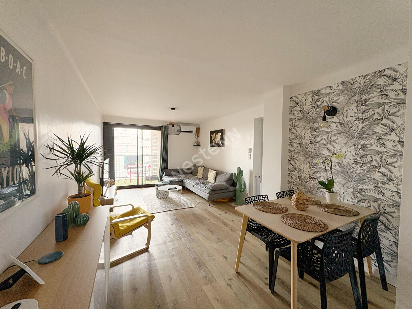 Agence immobilière de 
 NESTENN HYERES - NESTENN HYERES 

