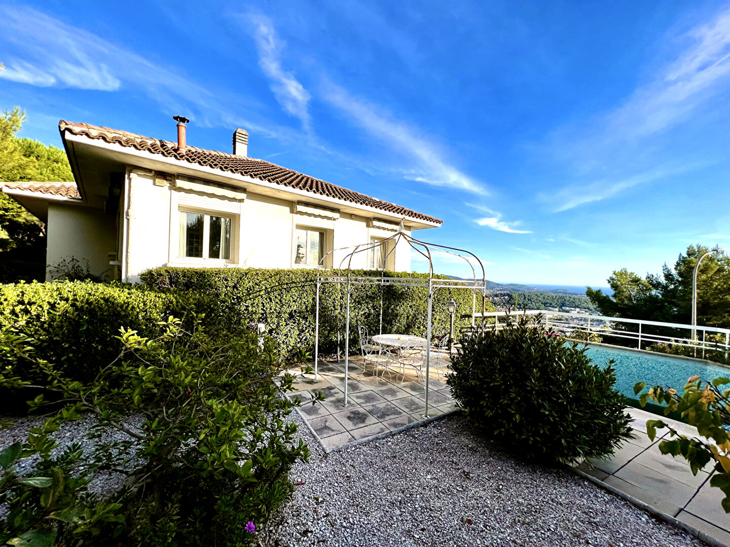 Photo Maison à vendre à La Valette du Var - Un véritable coup de coeur ! image 3/6