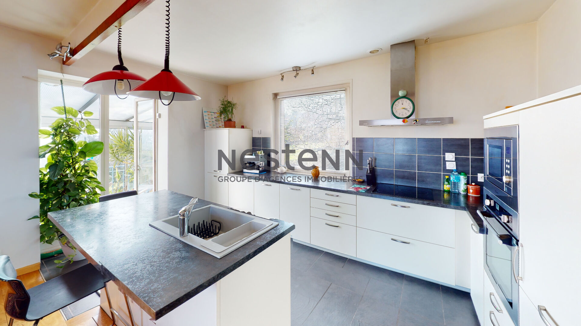 Photo ST SORLIN Maison familiale avec vue  232 m²  7chambres  1105m2 de terrain arboré image 5/6