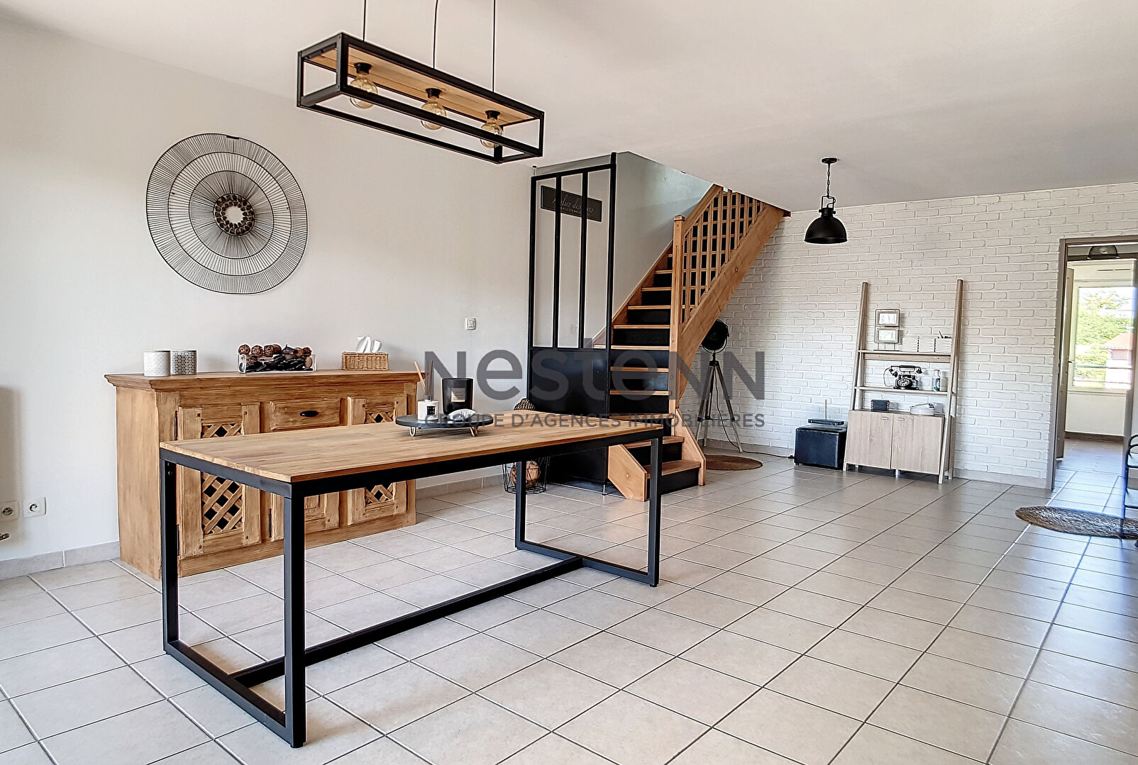 Photo Grigny - Appartement duplex T5 -121m² - 3ch image 2/6