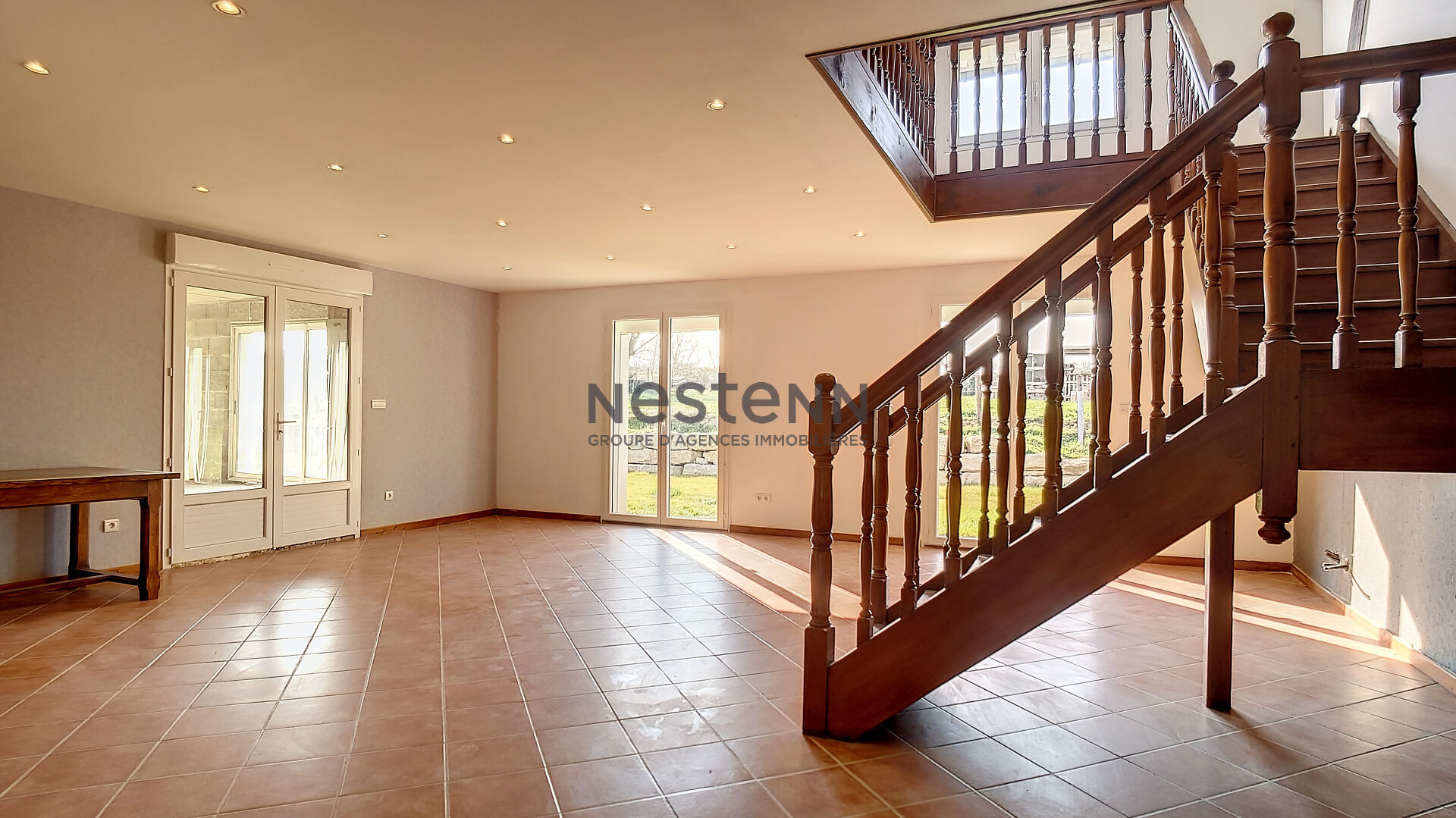 Photo TREVES CORPS DE FERME AVEC TRAVAUX   200m2hab + 200m2 à aménager  terrain 4800m2 image 4/6