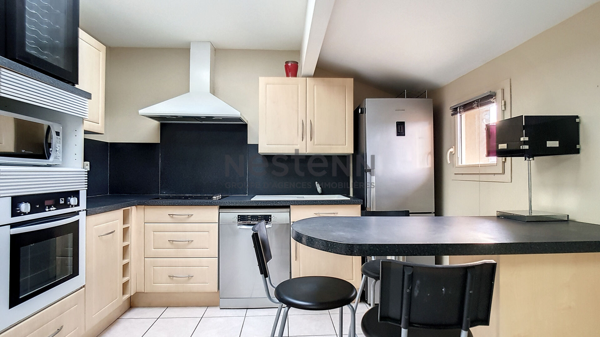 MILLERY - APPARTEMENT MEUBLE 56 m² - 1 CHAMBRE - BOX VEHICULE