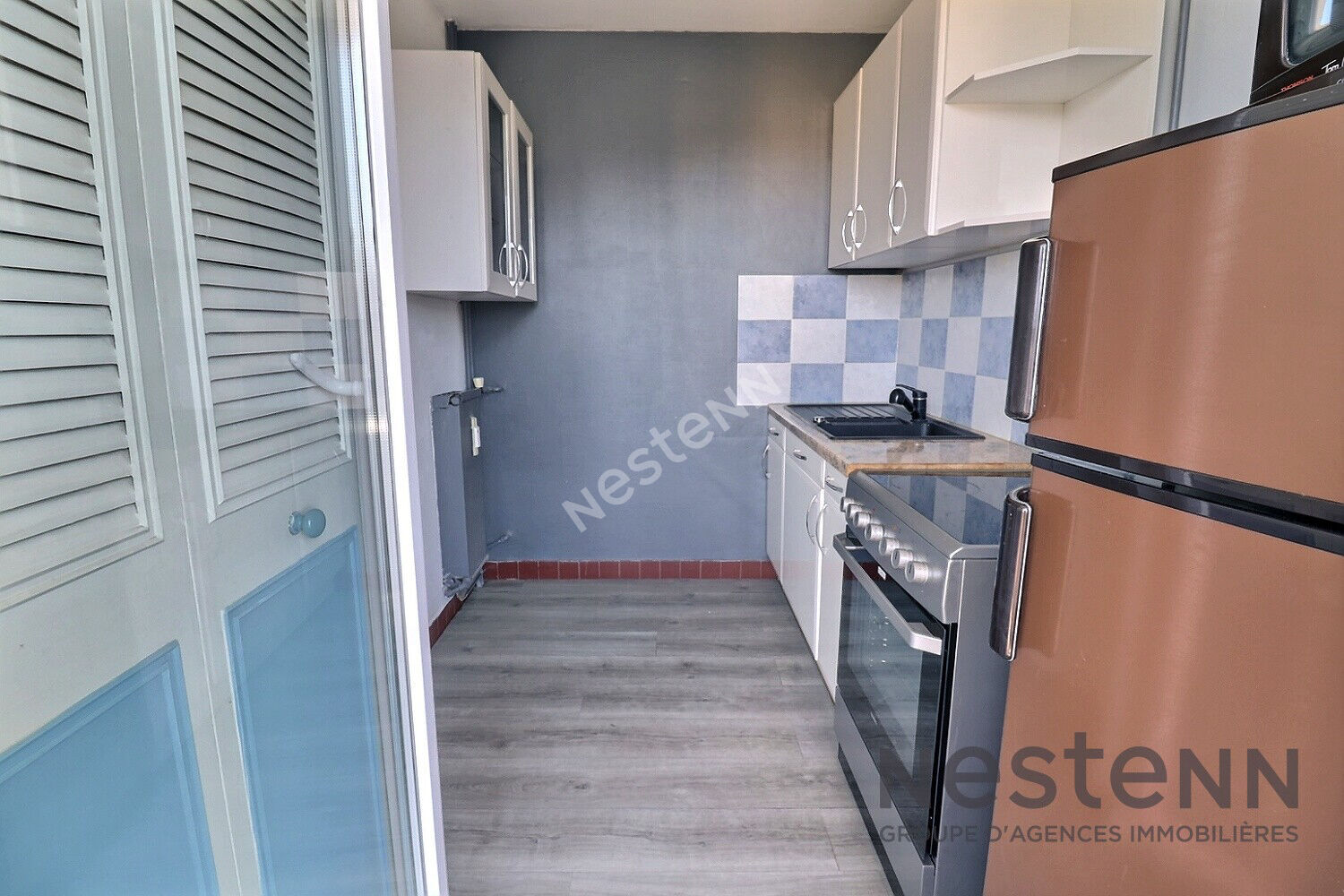 STUDIO dans belle copropriété à Neuilly-sur-Marne