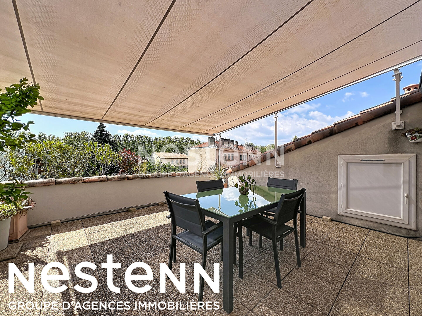 Agence immobilière de 
 NESTENN SALON DE PROVENCE - NESTENN SALON DE PROVENCE 
