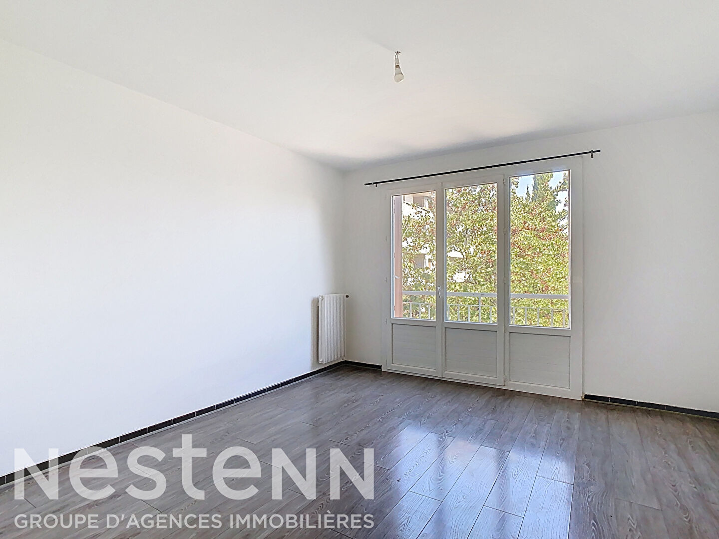 Agence immobilière de 
 NESTENN SALON DE PROVENCE - NESTENN SALON DE PROVENCE 

