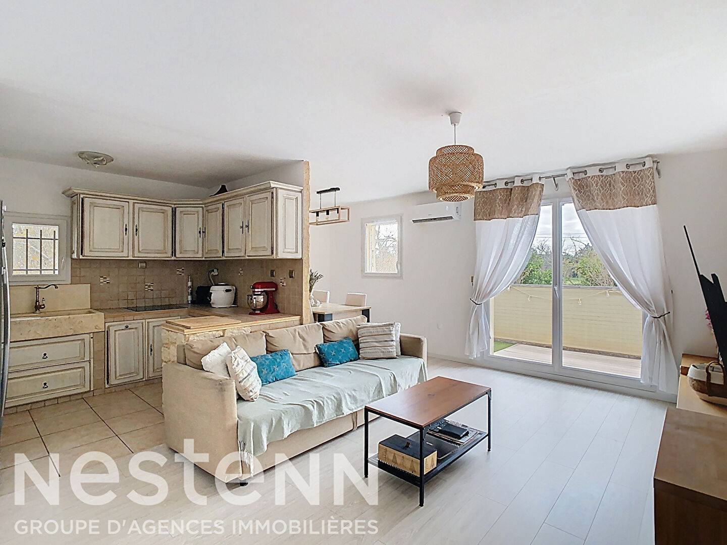 Agence immobilière de 
 NESTENN SALON DE PROVENCE - NESTENN SALON DE PROVENCE 
