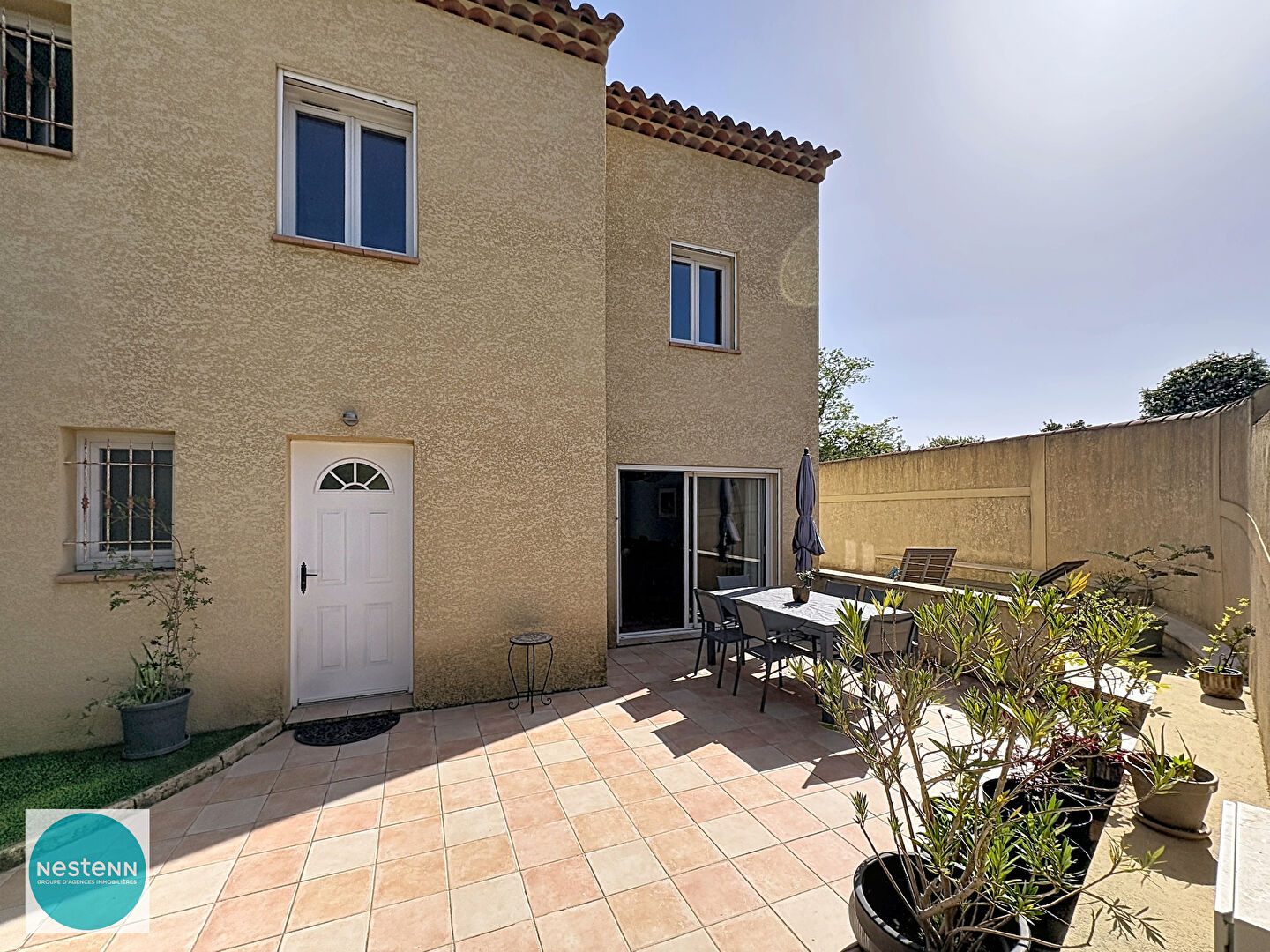 Agence immobilière de 
 NESTENN SALON DE PROVENCE - NESTENN SALON DE PROVENCE 
