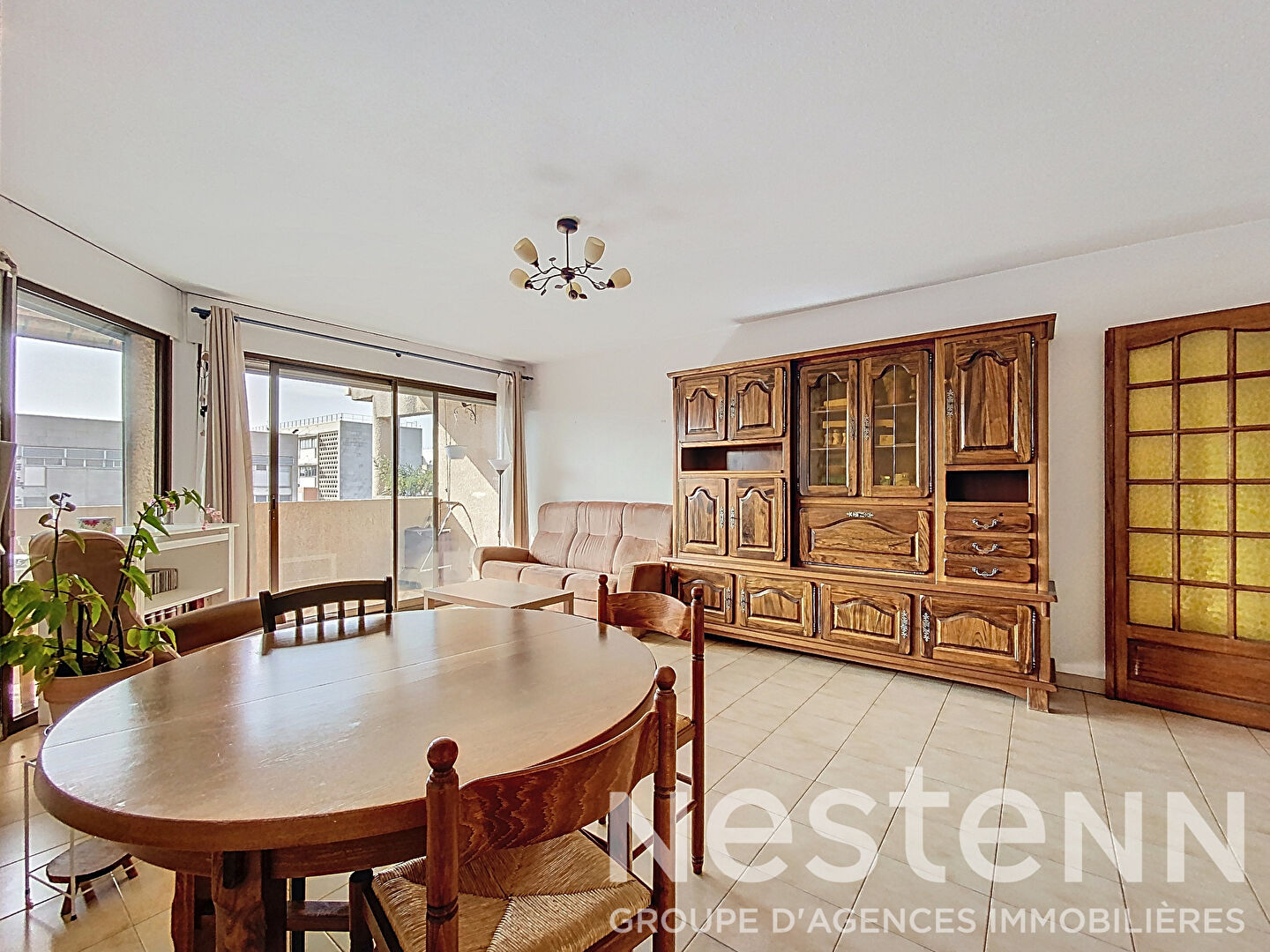 Agence immobilière de 
 NESTENN SALON DE PROVENCE - NESTENN SALON DE PROVENCE 
