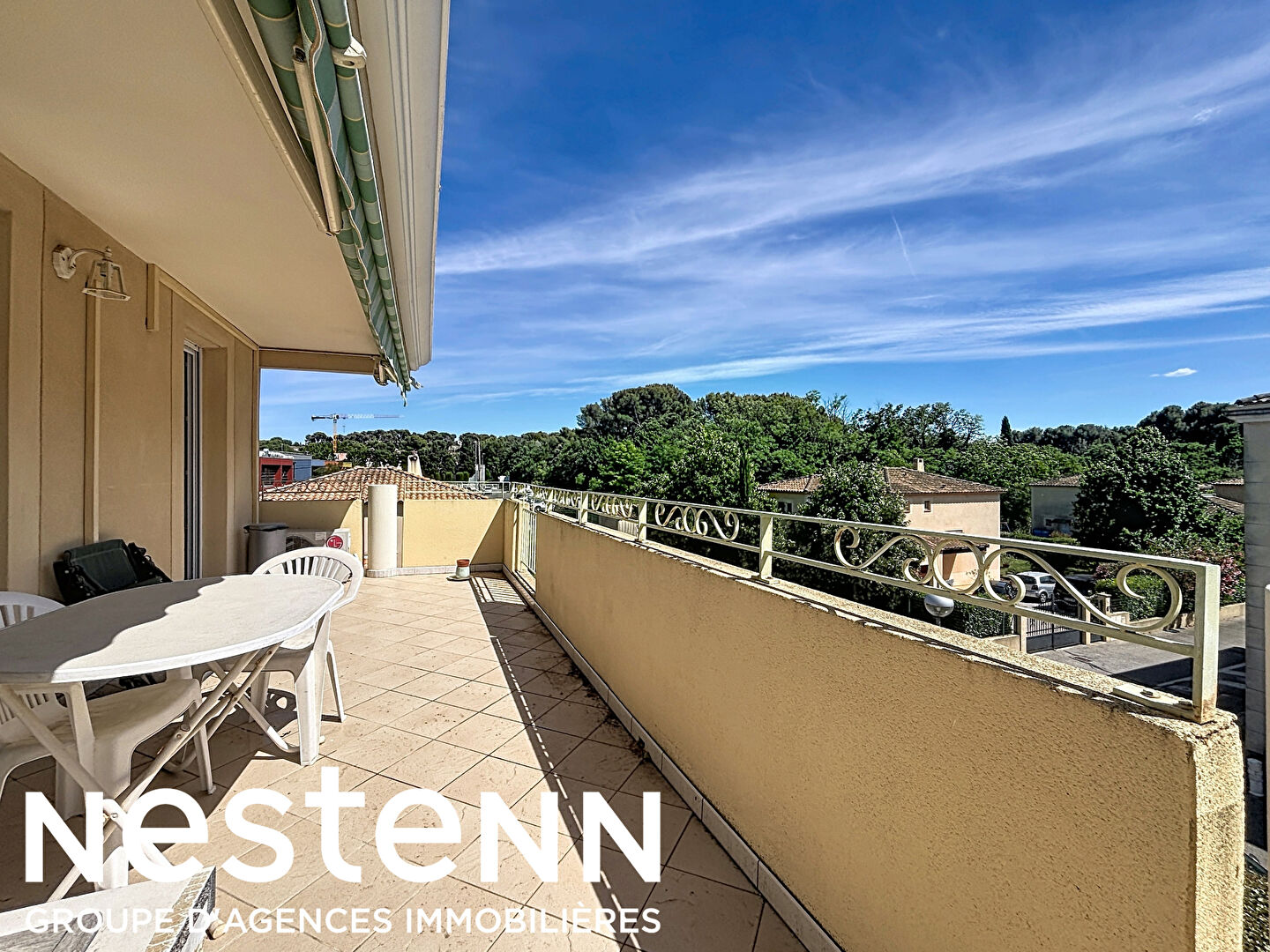 Agence immobilière de 
 NESTENN SALON DE PROVENCE - NESTENN SALON DE PROVENCE 
