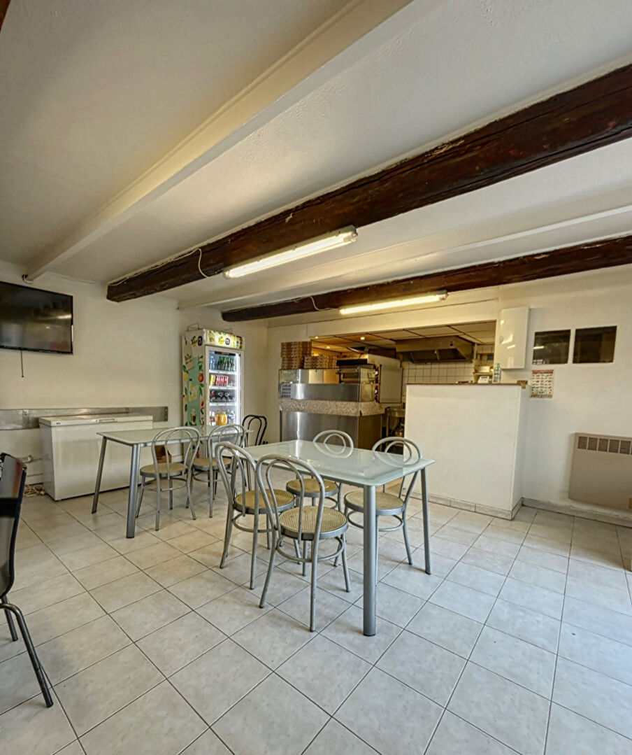 Photo Fonds de commerce Aubagne - Pizzeria / Snack de 40m2 image 4/6