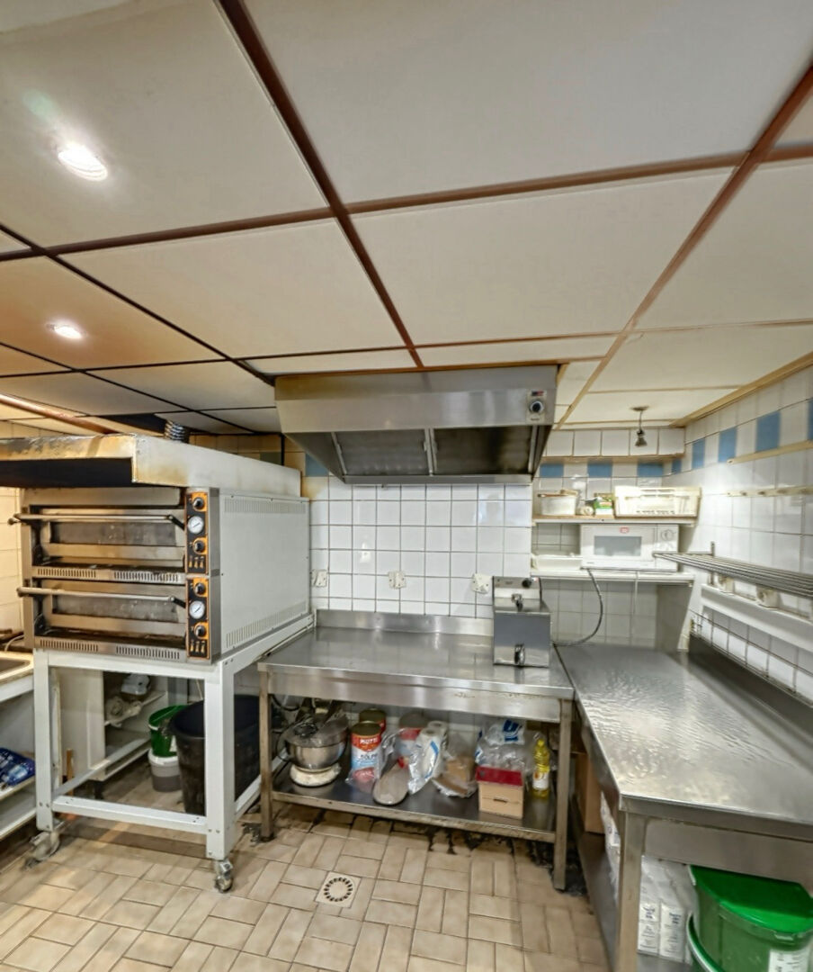 Photo Fonds de commerce Aubagne - Pizzeria / Snack de 40m2 image 5/6