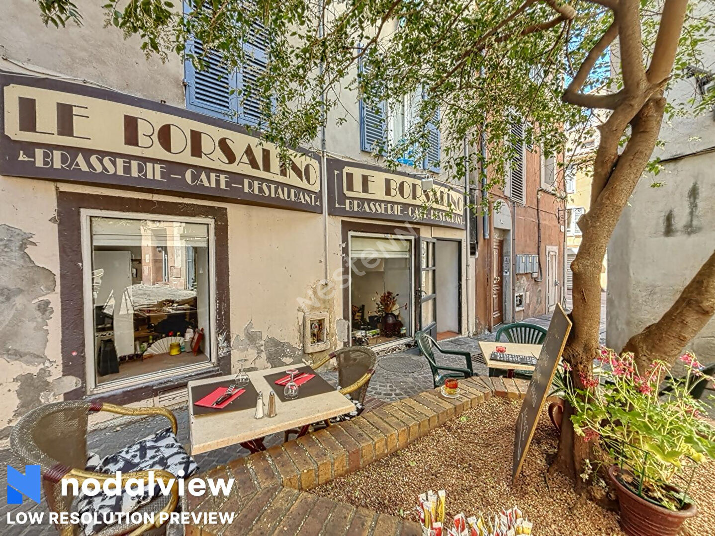 Photo Fonds de commerce Aubagne 3 pièce(s) 110 m2 image 2/6