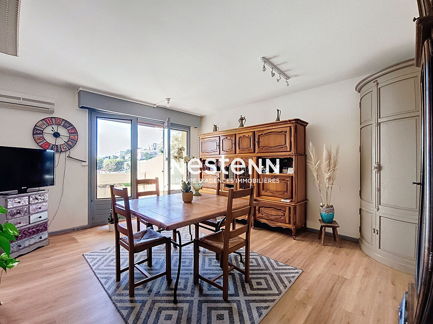 Appartement spacieux à louer à Auch - 5 pièces avec vue sur la cathédrale