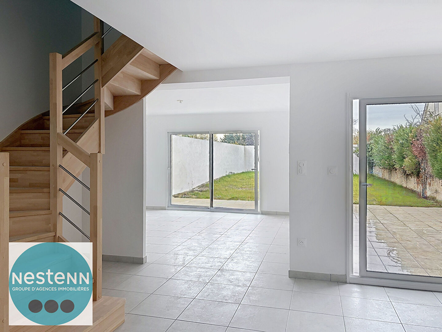 Photo Maison à vendre à Olivet - 5 pièces, 3 chambres, état neuf image 2/6