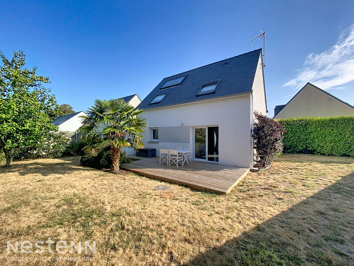 MELLAC - Maison contemporaine de 2014 , 86 m² , 2 chambres + bureau , Garage