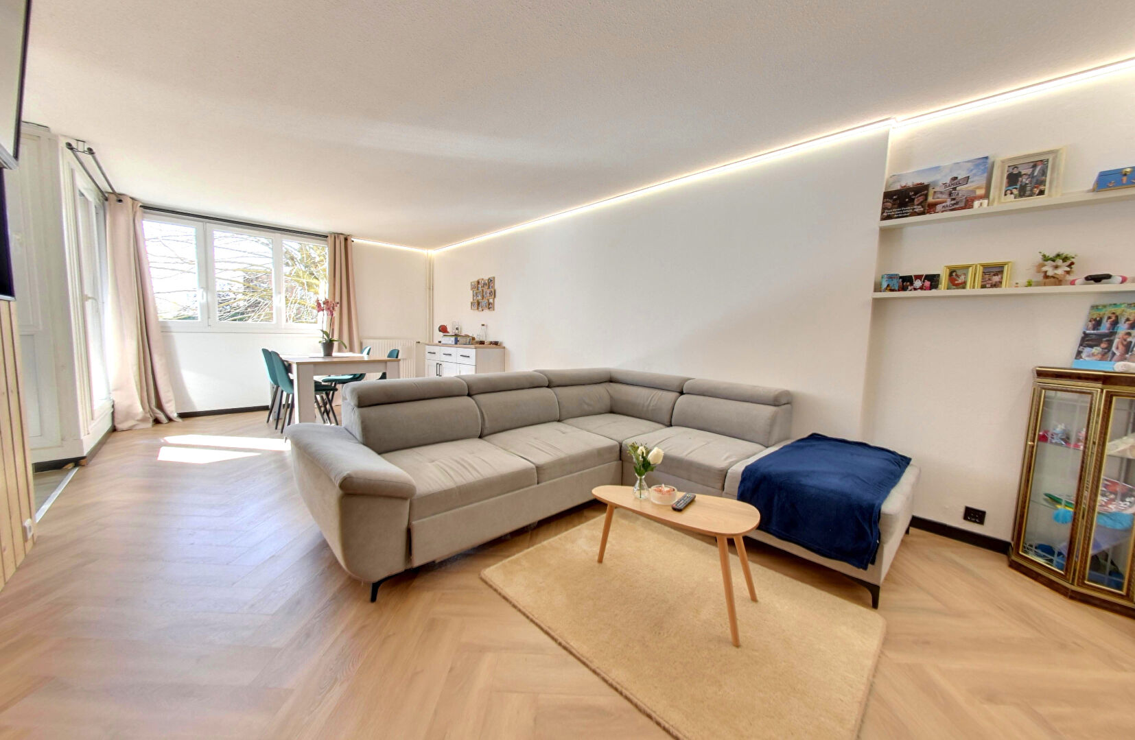 Appartement Moderne - F5 99.60 m2 - Roissy en Brie
