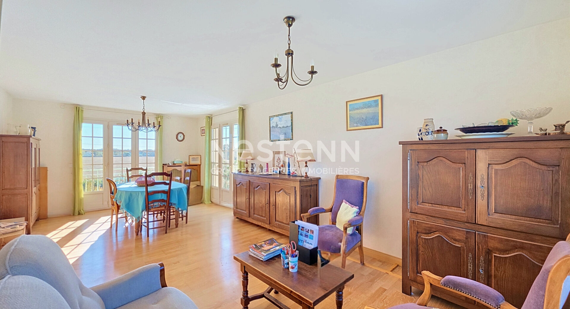 Maison familiale de 6 chambres à Saint Sylvain d'Anjou!
