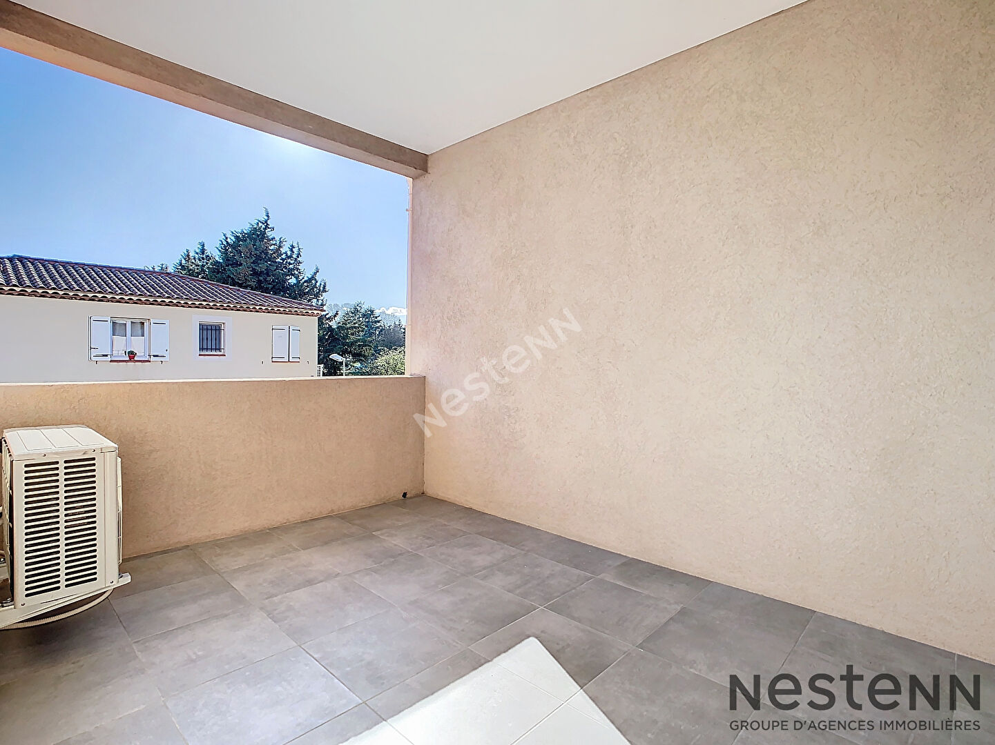 Appartement petite résidence récente Trets 3 pièce(s) 65.20 m2