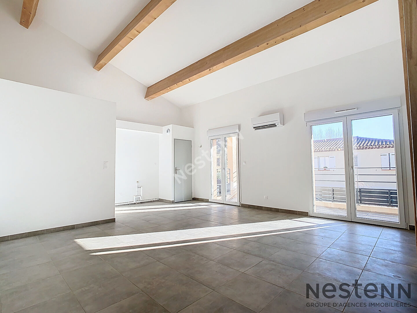 Photo Charmant duplex petite résidence récente Trets 3 pièce(s) 74.77 m2 image 1/6