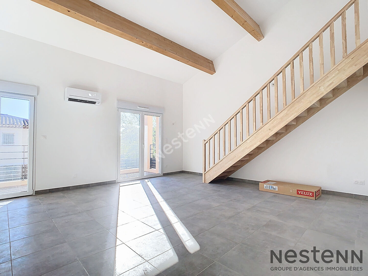 Photo Charmant duplex petite résidence récente Trets 3 pièce(s) 74.77 m2 image 2/6