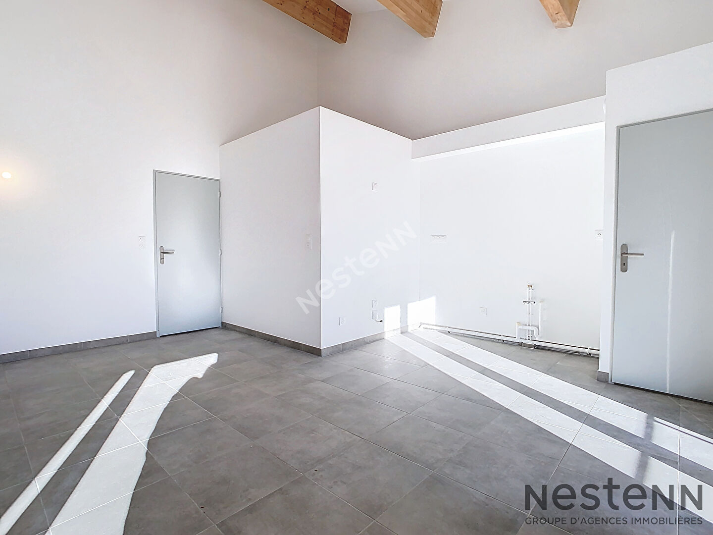 Photo Charmant duplex petite résidence récente Trets 3 pièce(s) 74.77 m2 image 5/6