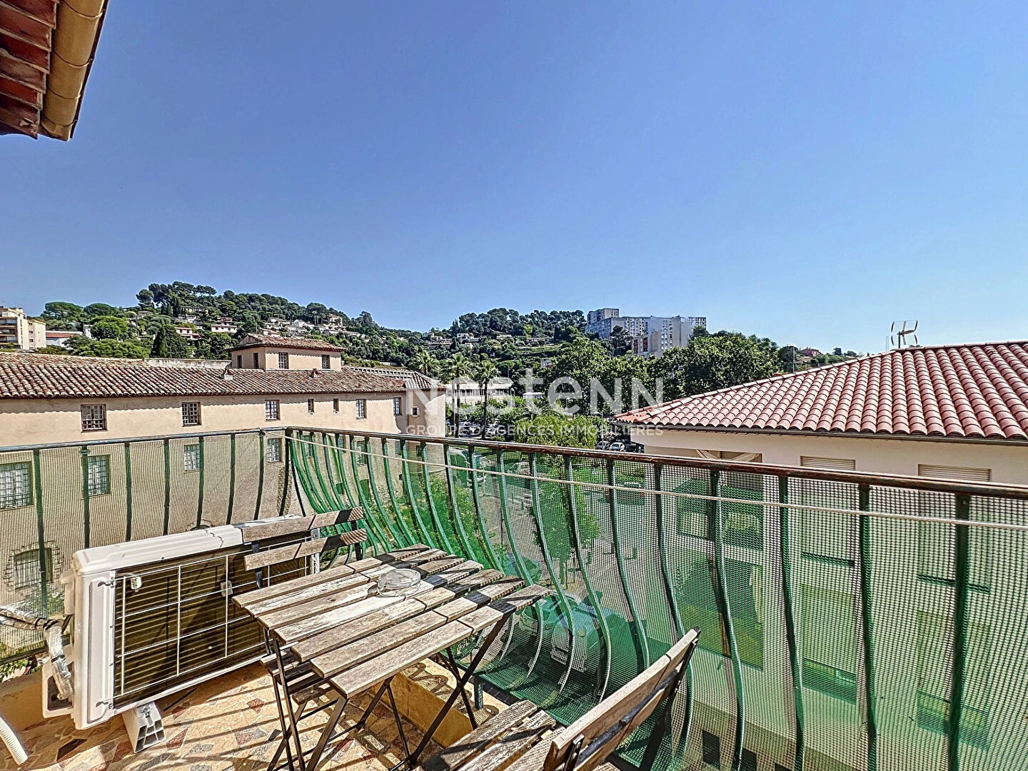 Agence immobilière de NESTENN Vallauris