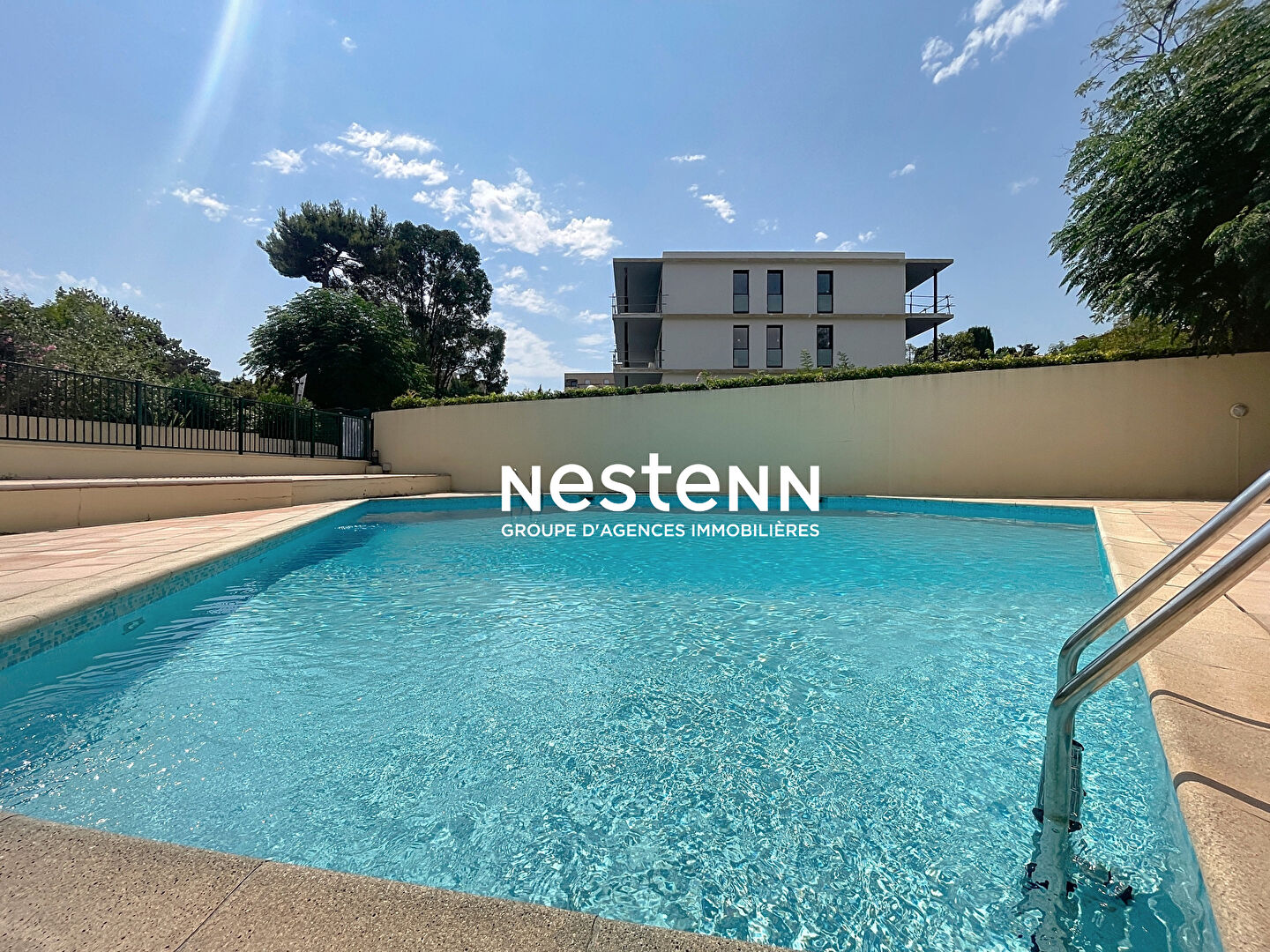 Agence immobilière de NESTENN Vallauris