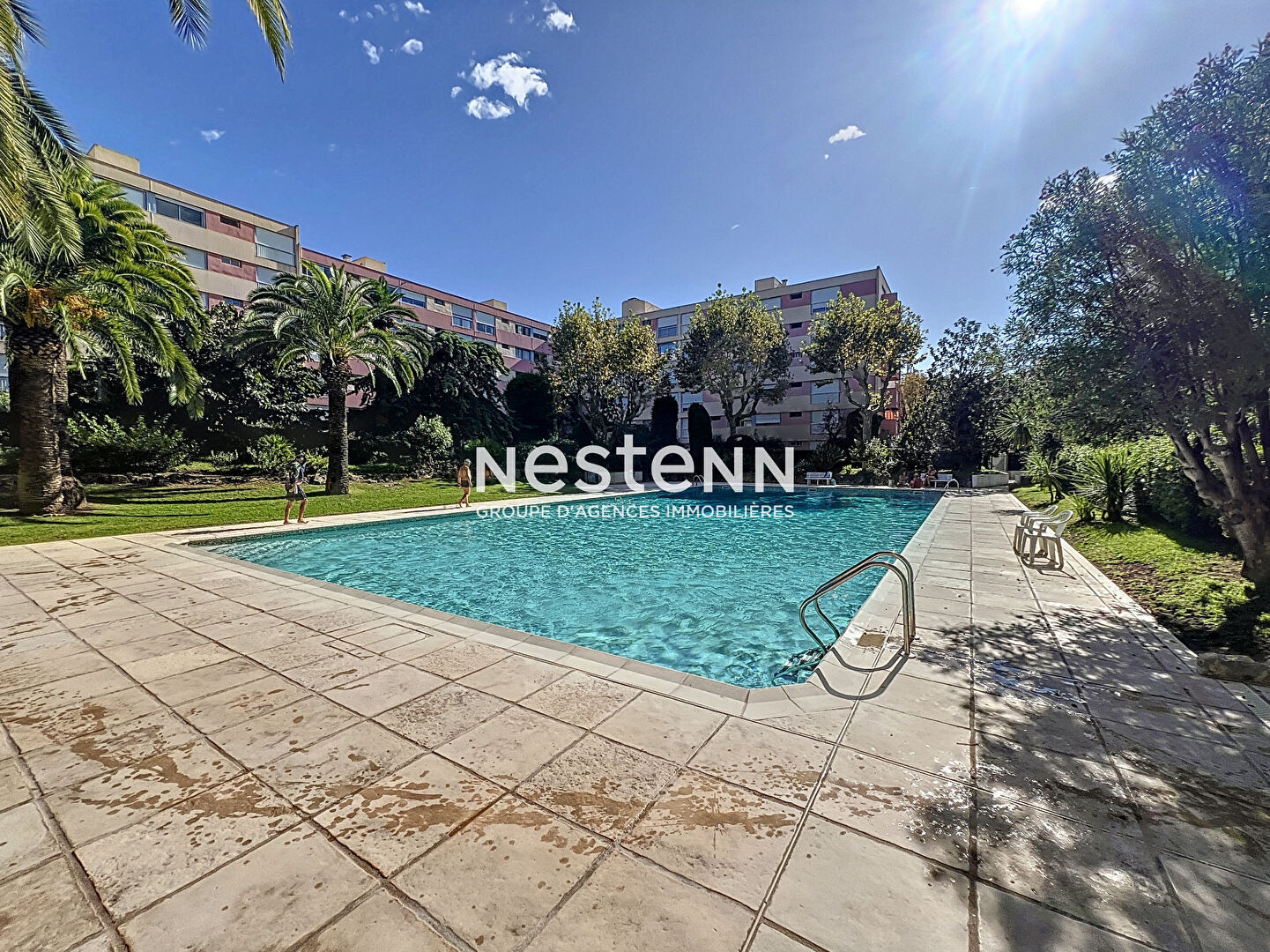 Agence immobilière de NESTENN Vallauris