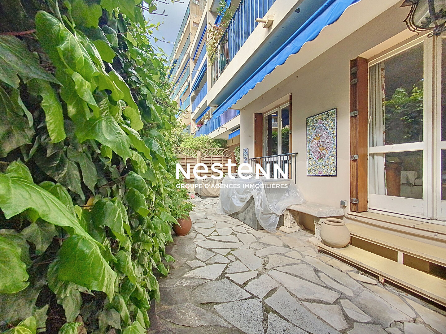 Agence immobilière de NESTENN Vallauris