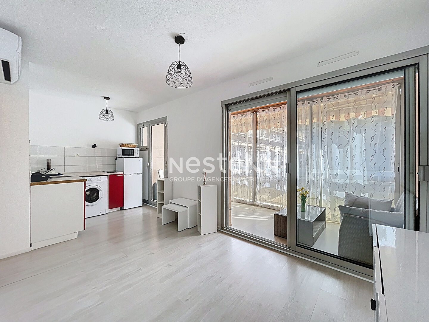 Agence immobilière de NESTENN Vallauris