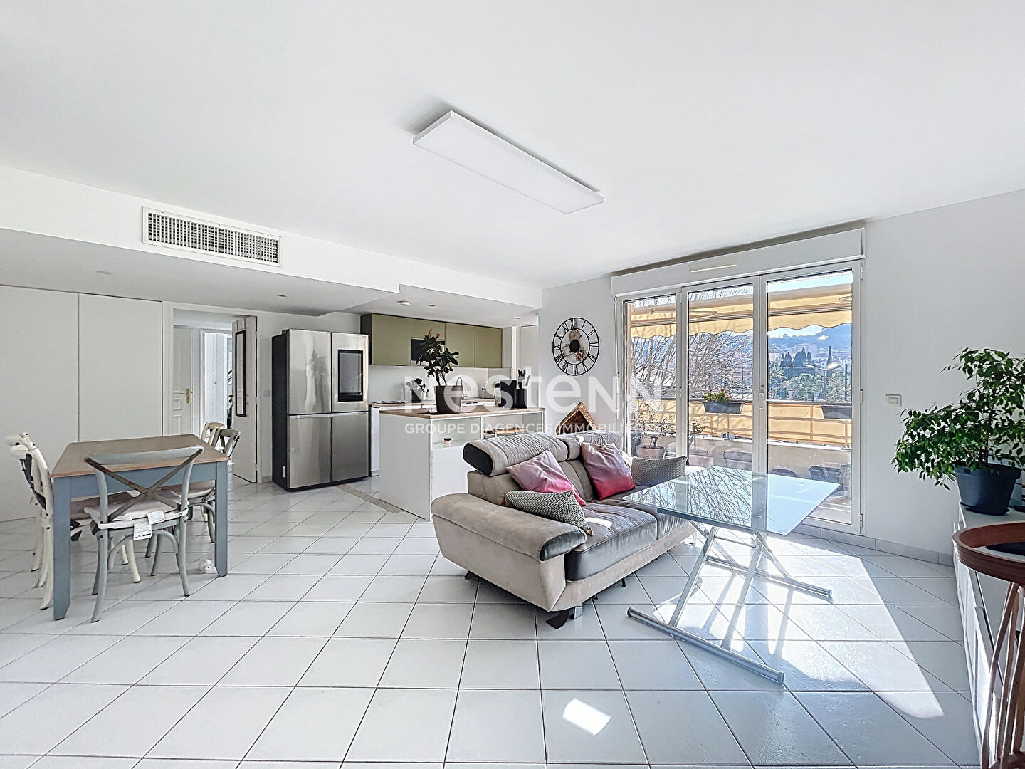 Agence immobilière de NESTENN Vallauris