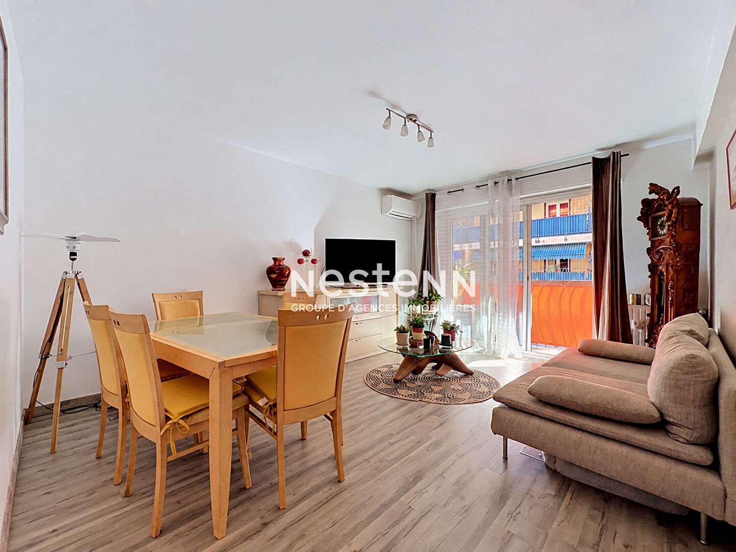 Agence immobilière de NESTENN Vallauris