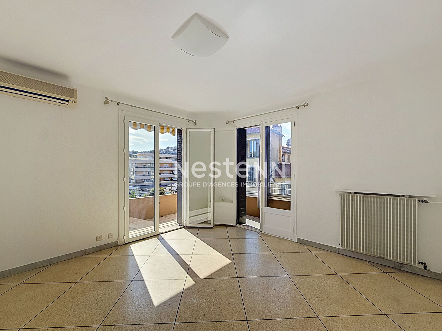 Agence immobilière de NESTENN Vallauris