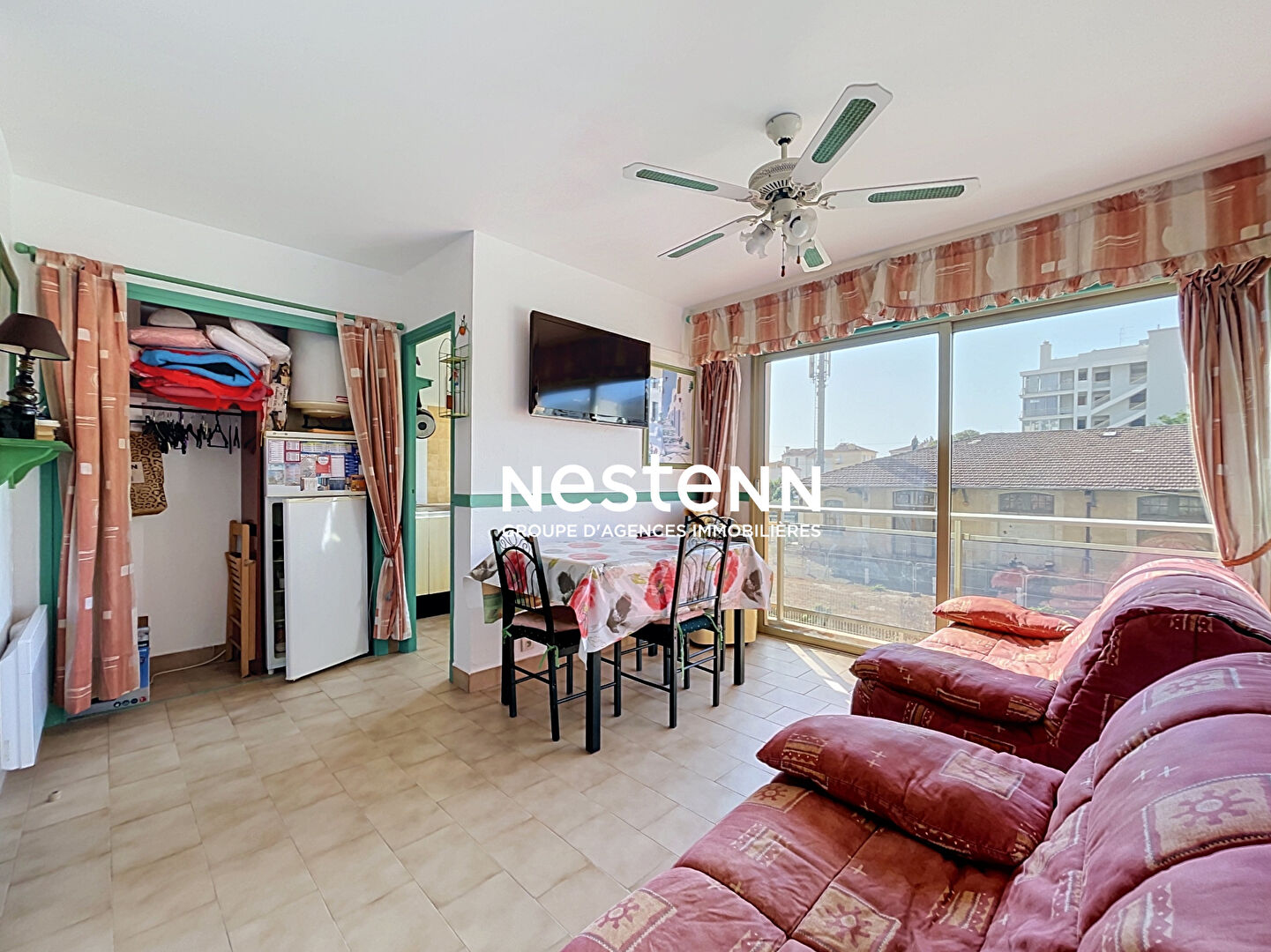 GOLFE-JUAN - STUDIO 27 m² AVEC CAVE - IDÉAL 1ER ACHAT
