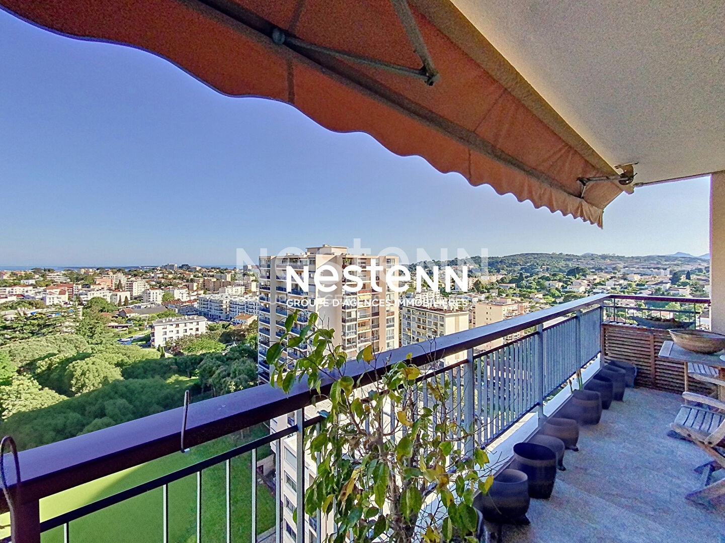 Agence immobilière de NESTENN Vallauris