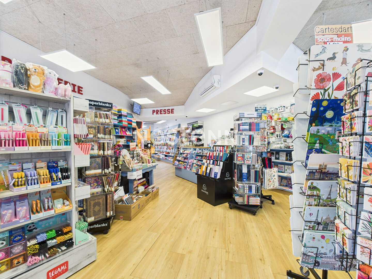 Agence immobilière de NESTENN Paris 19