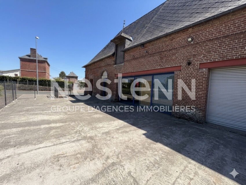 Bosc Le Hard 2 pièce(s) 360 m2 + sous sol + terrasse - centre ville