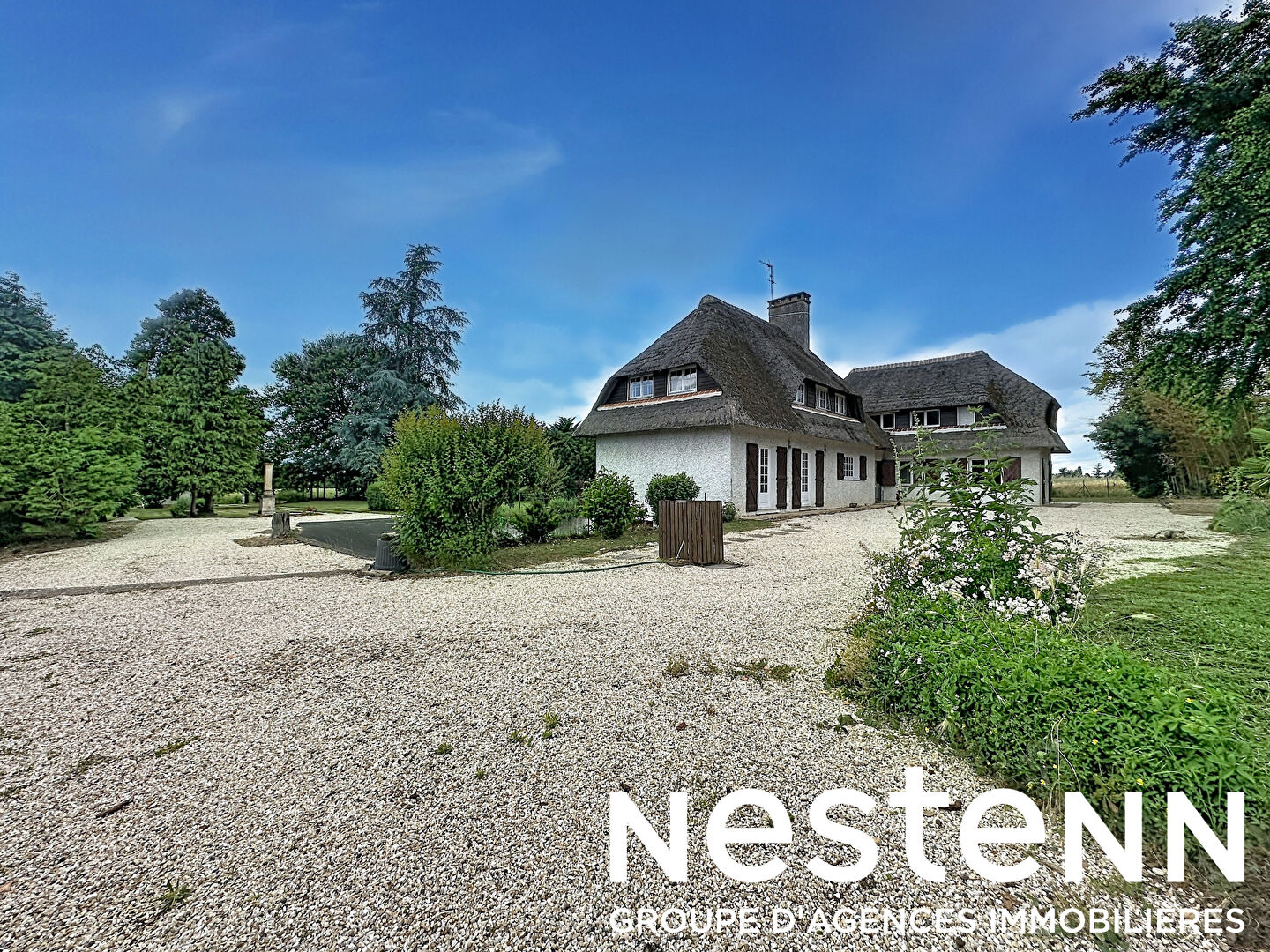 A Vendre : Demeure de charme et parc centenaire à Saint-Didier-sur-Chalaronne (01140)