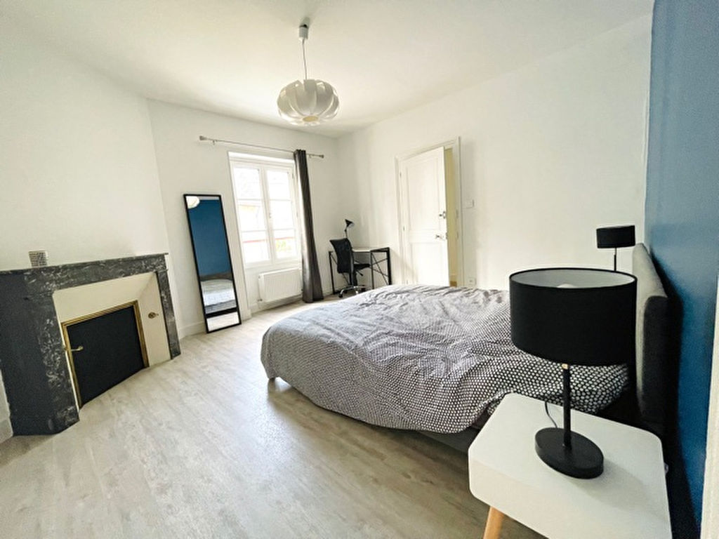 Photo COLOCATION SUITE PARENTALE - BLOIS CENTRE - MAISON 132 m² AVEC TERRASSE image 2/6