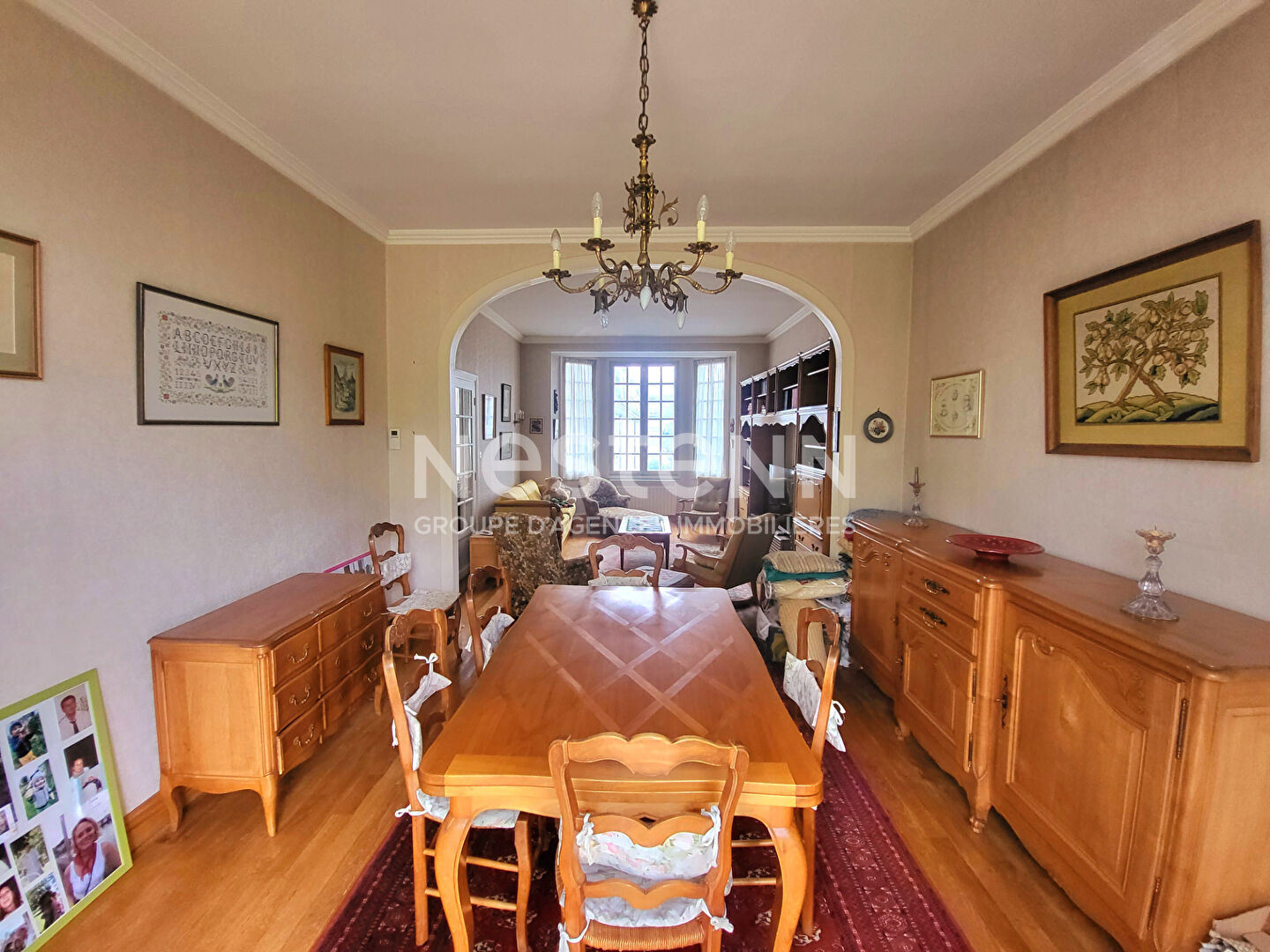 Photo Maison familiale de 135 m² à Blois, 4 chambres, séjour lumineux, grand jardin de 1 091 m², garage et stationnement couvert. Quartier calme de Monin. image 3/6